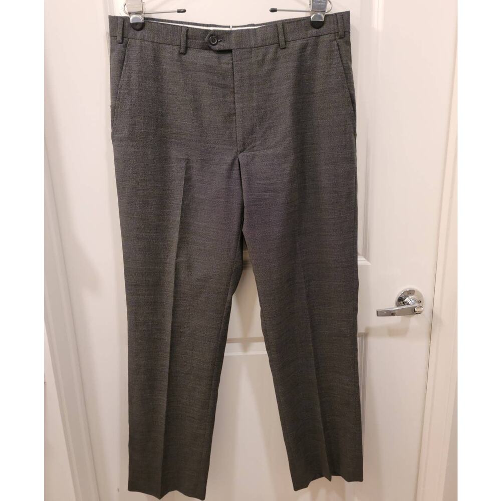 Santorelli Romeo Flat Front Micro Stripe Wool Trouser in Charcoal - Picture 2 of 8